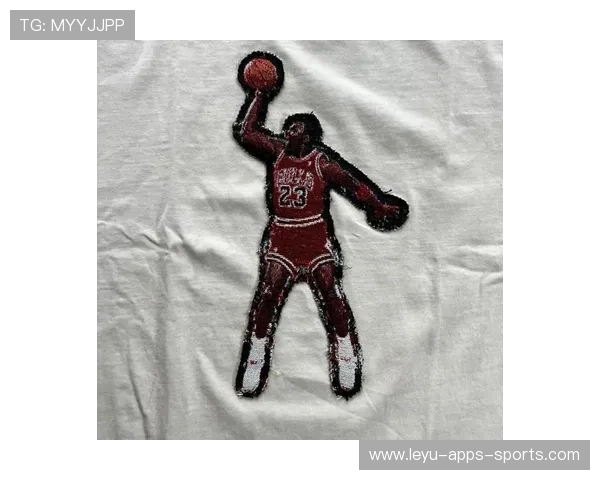 乔丹式起跳上演世纪扣篮，篮球之巅的传奇再现！